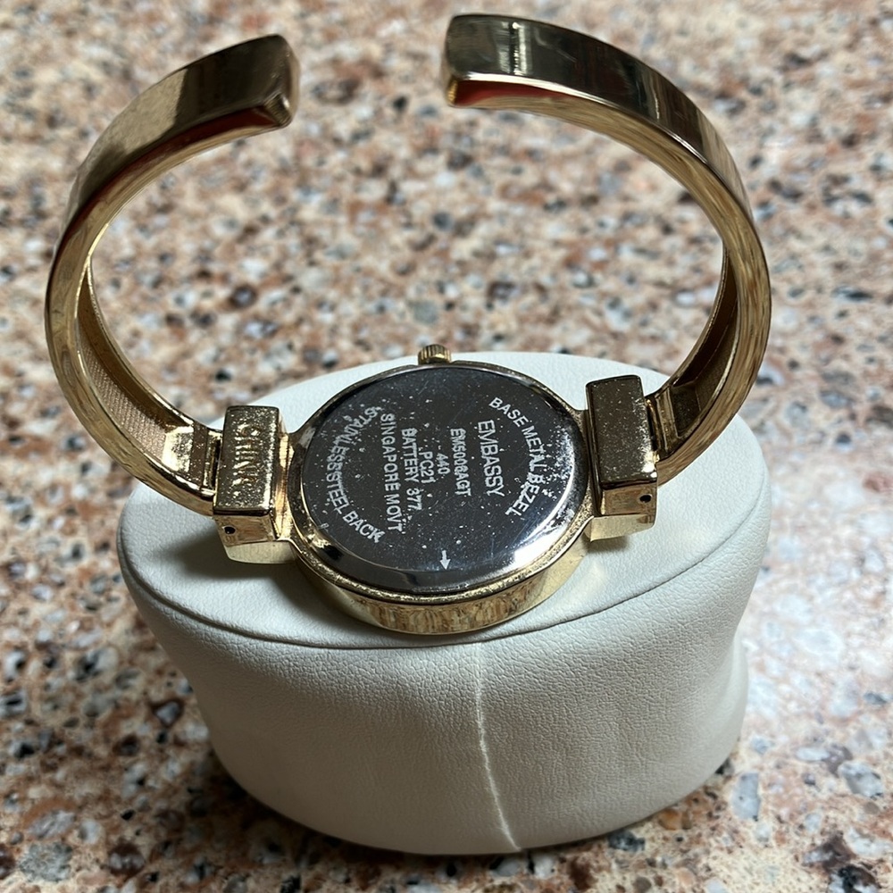 Gold Tone Watch - Picture 2 of 3